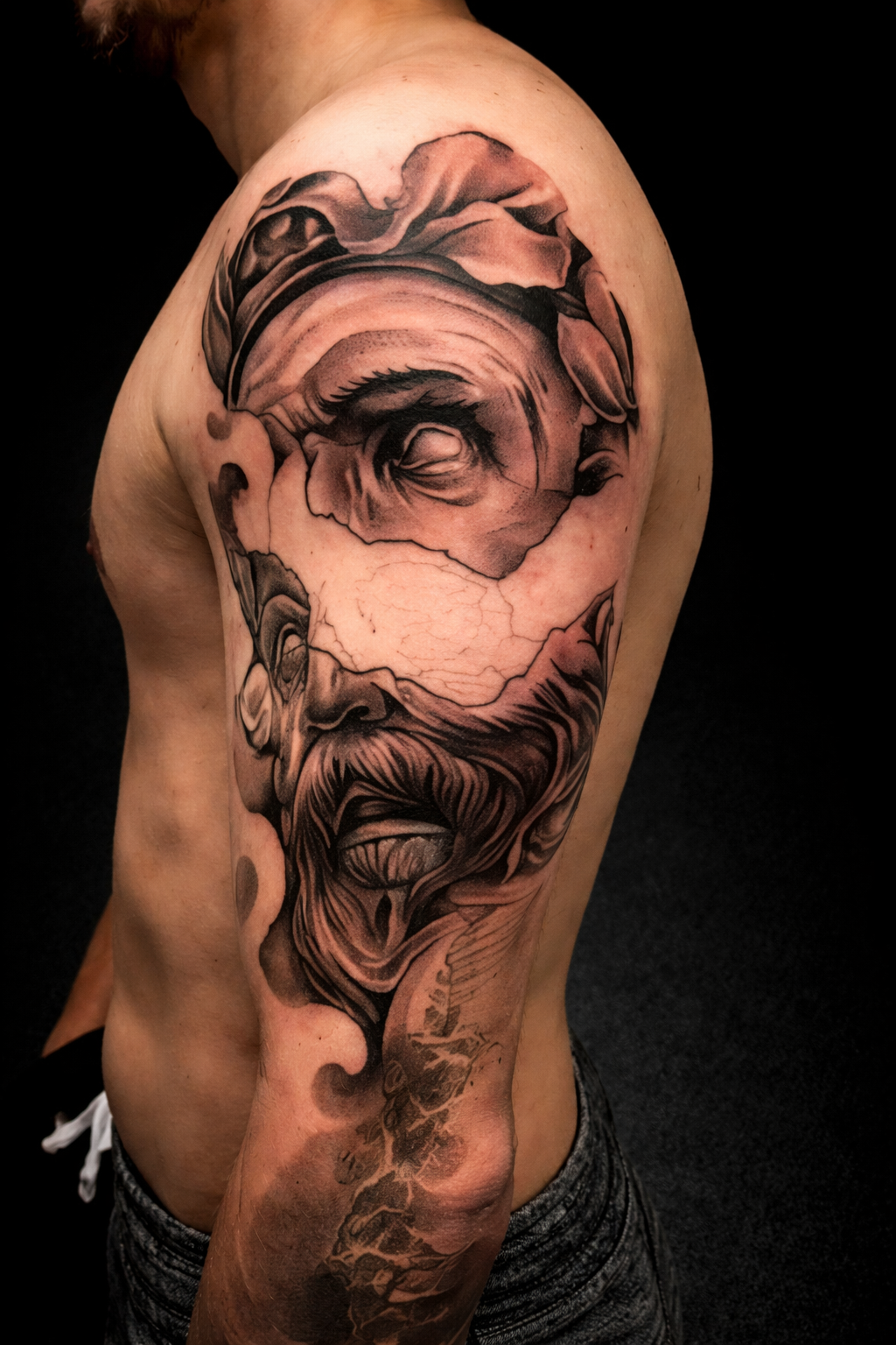 Tatuagem estilo oriental koi
